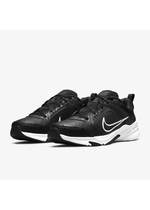 Nike defy all day black white