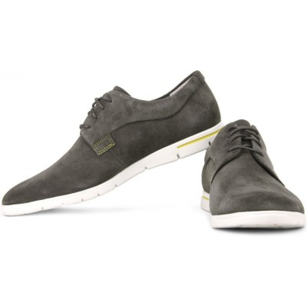 clarks denner motion review